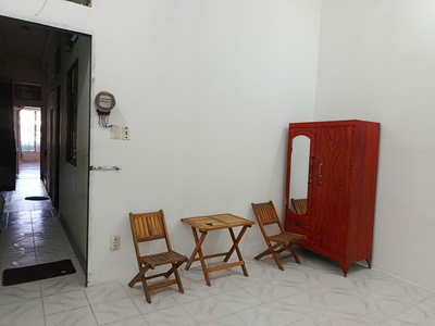 Phòng trọ nữ   Thoáng mát  Ở 1 người   GIÁ 2,7 TRIỆU 3