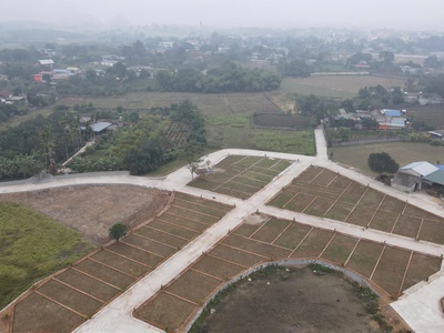 Cần bán gấp đất gần KCN Phú Thành Lạc Thủy giá chỉ hơn 300tr/lô 4