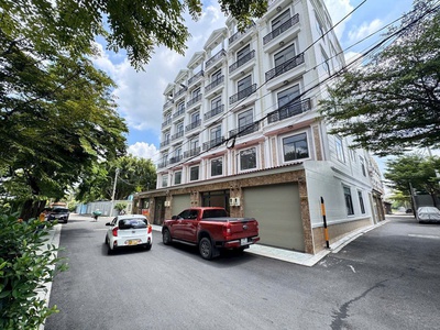 Nhà quốc lộ 13, 60m2 x 4 tầng btct, hoàn công, ô tô vào nhà, 7 tỷ nhỉnh còn tl 0