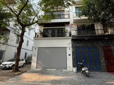 Bán nhà hiếm trung tâm hoàng như tiếp   long biên   85m    mt 4m   giá chỉ 23,x tỷ   dòng tiền 1,2 0