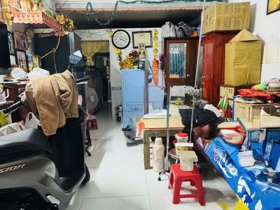 Gấp bán nhà khánh hội - quajajn 4 - 62m2 - 2 tầng - 5 pn - 6.5 tỷ 0