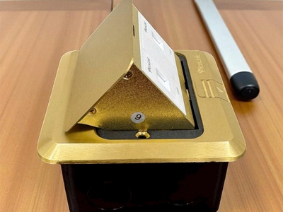 Ổ cắm mạng âm sàn RJ45. RJ11, HDMI, VGA, Nhân Điện, Audio, Quang giá tốt hàng dự án PICOLINK 4