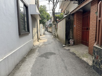 Cần bán 62,5m2 đất ngõ 145/26/36 Phúc Lợi. Khổ đất vuông đẹp, nằm gần trường học các cấp 1