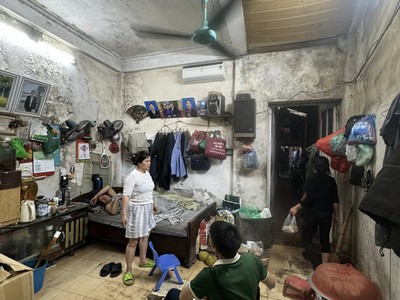 Mặt Tiền 11M Lạc Long Quân Vườn Đào 145M2 76 Tỷ- ô tô tránh dừng 0