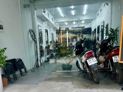 Bán nhà 2 tầng mặt phố Đoàn Thị Điểm, Đống Đa, tiện kinh doanh 65m2 giá 40 tỷ 0