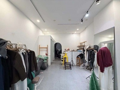 Nhà Xã Đàn lô góc gần phố ngõ thông ô tô tránh kinh doanh sầm uất 55m2 x 4T MT rộng 30 tỷ 0