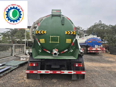 Xe cuốn ép rác 3