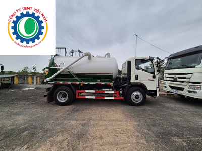 Xe cuốn ép rác 1