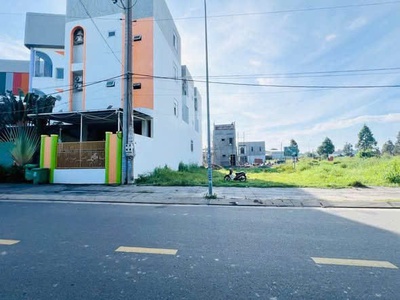 Cần bán gấp lô đất thổ cư ngay mặt tiền đường Hồ Tri Tân - gần đại học Dầu Khí - Bà Rịa Vũng Tàu 0