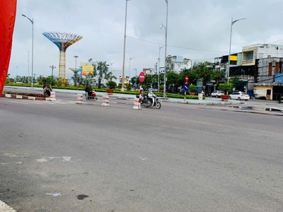 Bán 2 căn nhà mặt tiền   trung tâm tp. quy nhơn 2