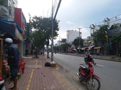 Bán nhà 3 tầng, 4pn măt tiền phan văn hớn ,p.ttn  q.12. dt 45m2, sh, 12.8 tỷ. 1