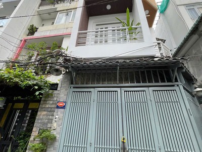 Giá chỉ 6.9 tỷ  bán nhà 4x16m, 5 tầng   hxh phú thọ hòa, gần lũy bán bích 0