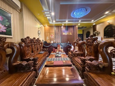 Bán ks 3 sao mtkd gần thống nhất ngang 8m 200m2 16pn dt 180tr 5 lầu mới gần lotte 38 tỷ. 1