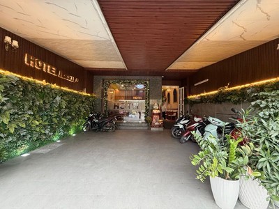 Bán ks 3 sao mtkd gần thống nhất ngang 8m 200m2 16pn dt 180tr 5 lầu mới gần lotte 38 tỷ. 2