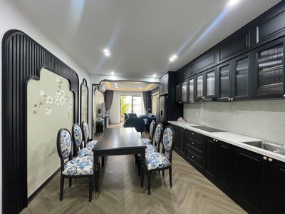 Ngọc trinh phố ngô gia tự 60m2 6t, gara 2 ô tô, full nội thất - nhỉnh 1x tỷ 2