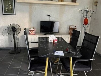 Chính chủ cho thuê căn hộ tập thể bộ thuỷ sản, phố nguyễn công hoan, ba đình, hà nội 0