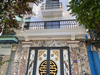 Nhà hồ tùng mậu,hàng xóm vinhomes,cách oto chỉ 30m,dt:38m2x5,mt:4.5m,8ty 1