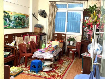 Bán nhà hoàng hoa thám 46m2.  5 tầng. mặt tiền 3.5m. giá  12 tỷ ba đình hà nội 2