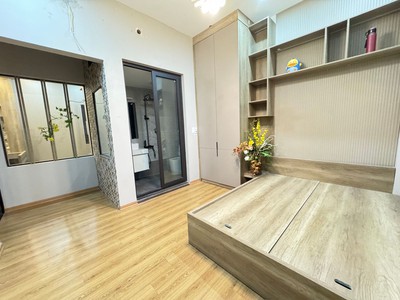 Nhà mới 6 tầng ô tô đỗ cửa full nội thất nguyễn văn cừ 51m x 11.9 tỷ long biên hà nội. 3