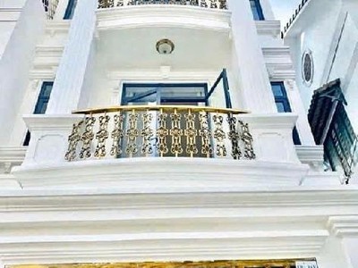 Nhà mới 4 tầng đường 6m linh đông ngay phạm văn đồng full nội thất nhỉnh 6 tỷ 0