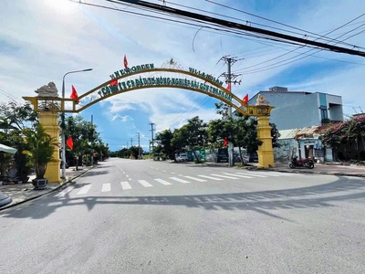 Cần bán lô đất 150m2 gần Hội An giá chỉ 2,4 tỷ 1