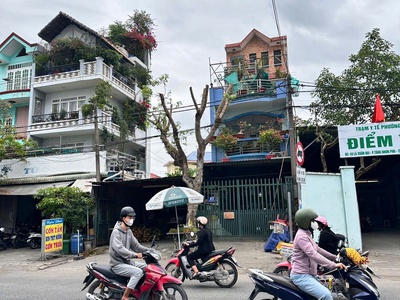 Cho thuê đất / mặt bằng kinh doanh 2 mặt tiền   lã xuân oai, thủ đức 1