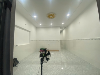 Cho thuê nhà nguyên căn hẻm 430b nguyễn hữu cảnh, phường 10, tp vũng tàu. nhà mới xây 100 3