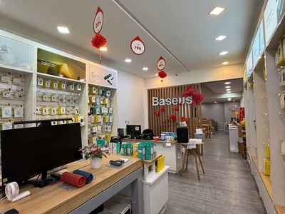 Cho thuê mặt bằng kd dt: 101m2 mặt tiền tại 109 nguyễn minh khai, p.bến thành, q.1 3