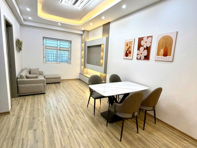 Cần bán gấp căn hộ chung cư Thanh Hà Cienco 5 view hồ 5 toà mới 4