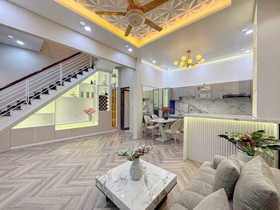 Quận 7 - nhà đẹp ở ngay - 2 tầng - 49m2 - trần văn khánh - 6.5 tỷ 2