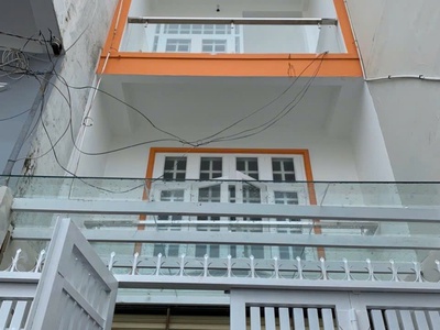 Bán gấp nhà mặt tiền giá nhà hẻm - p11 - q.11 - 65m  nở hậu tài lộc  4 tầng - 8,5 tỷ tl 3