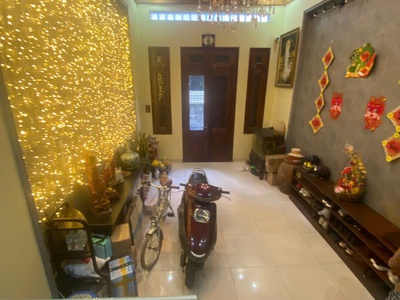 Bán nhà ngọc thụy long biên 60m 5 tầng ô tô vào nhà khu cán bộ dân trí cao 4