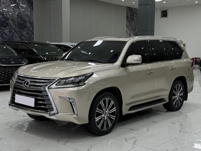 Bán Lexus LX570 màu vàng cát, sản xuất 2018. Xe siêu mới. 1