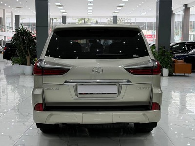 Bán Lexus LX570 màu vàng cát, sản xuất 2018. Xe siêu mới. 3