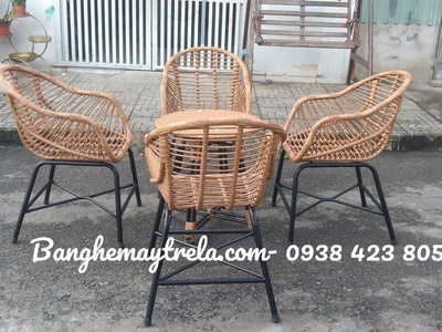 Bàn ghế mây nhựa cho quán cafe 1