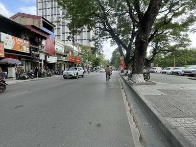 Bán siêu phẩm mặt phố Quang Trung, vị trí đẹp nhất Thành phố, ngay cạnh Nhà hát lớn 0