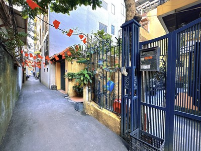 Siêu Hiếm Mặt phố Lõi Mặt Tiền 6M 8 Tầng 200 Tỷ Vị Trí Đẹp 150M Ra Hồ 0