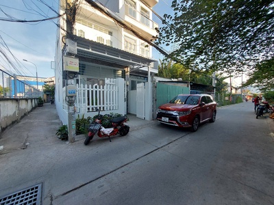 Bán nhà góc 2 MT hẻm xe hơi Huỳnh Tấn Phát Nhà Bè 0