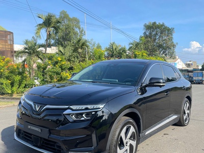 Bán VINFAST vf8 eco đời 2023 1