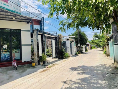 Bán 2 lô liền kề nhau trục chính Đông Phú 2 - full đất ở - sẵn sổ 1