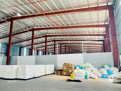 Cho thuê 2 xưởng bên Thuỷ Nguyên, DT 1700m2 và 3000m2, có PCCC, trạm điện lớn 1