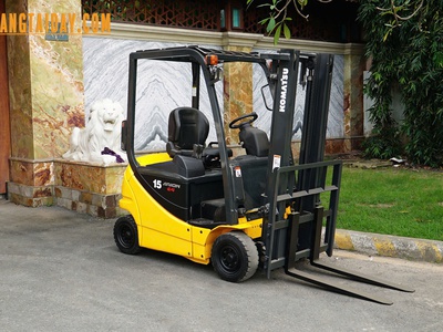 Xe Nâng Điện Ngồi Komatsu FB15-12 Siêu Đẹp 3