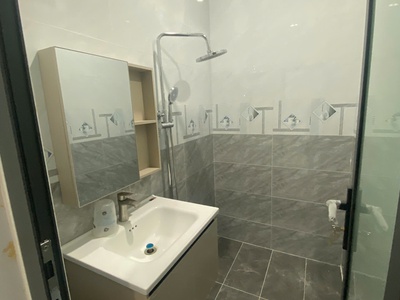 Cho thuê nhà nguyên căn hẻm 430B Nguyễn Hữu Cảnh, Phường 10, TP Vũng Tàu. Nhà mới xây 100 10