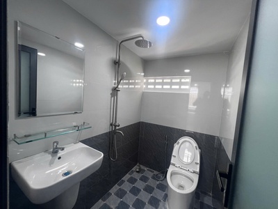  BÁN NHÀ TRUNG TÂM NHA TRANG    Hẻm Hải Đức   gần chợ Đầm 2