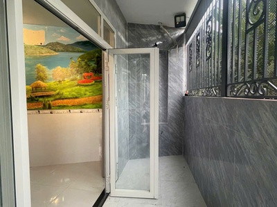 Bán nhà tttp hẻm thông gần cầu Hộ Phương Sài 6