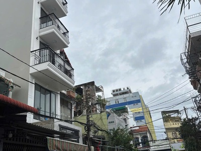 Bán căn hộ dịch vụ 6 tầng - đối diện trường đh tài chính marketing p. tân thuận, tphcm  quận 7 0