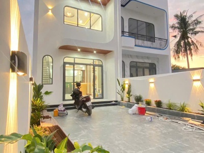 Nhà 2 tỷ xíu sổ hồng riêng 5mx25m tỉnh lộ 824 mỹ hạnh nam giáp hóc môn 0