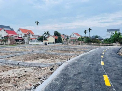 Bán lô đất quyết tiến   hợp đức   giá 7xx triệu  diện tích đẹp  thanh khoản tốt  zalo 0567 222 555 3