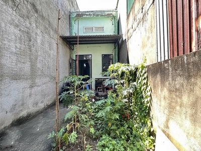 T1813  giảm 100tr  sát chợ đường q12, shr, vuông, 4.6x13m, 2.x tỷ 0