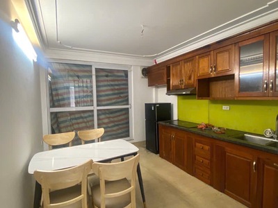 Nhà đẹp hồng tiến ở ngay - gần phố gần ô tô - tặng nội thất - 30m 5 tầng nhỉnh 7 tỷ 1